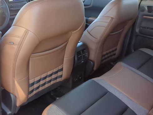 Used 2024 Ford Bronco Sport Outer Banks w/ Tech Package image 17