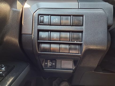 Used 2024 Toyota Tacoma SR5 RWD image 18