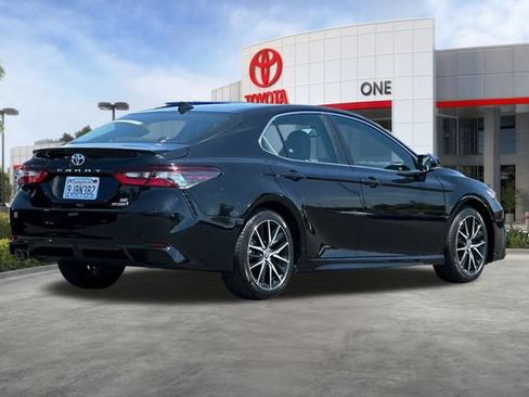 Certified 2023 Toyota Camry SE w/ Audio Upgrade Package FWD image 5