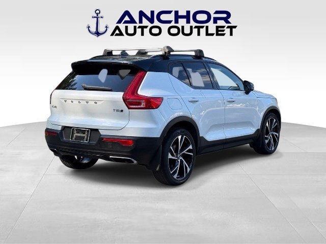 Used 2019 Volvo XC40 T5 R-Design AWD/4WD image 8