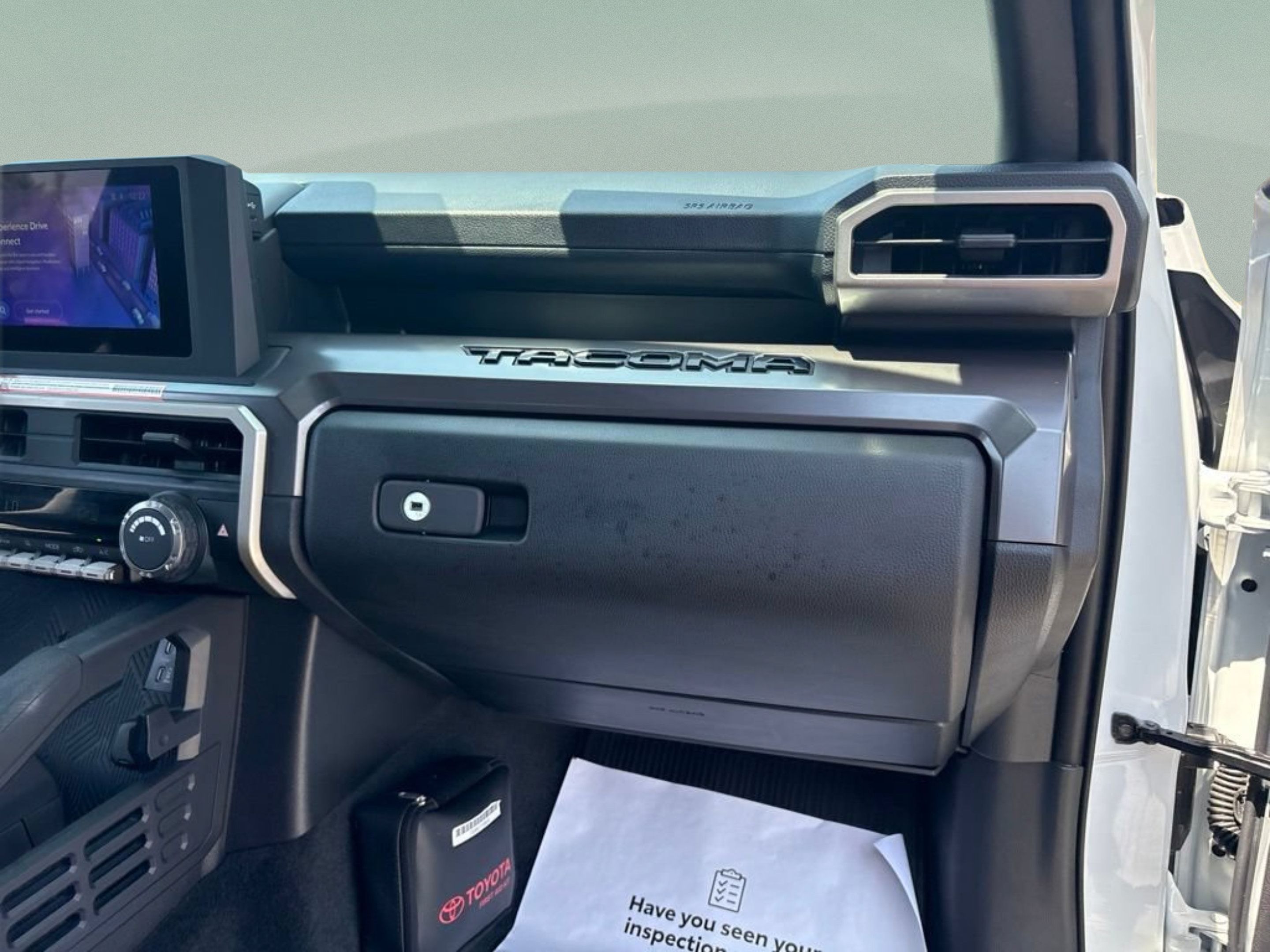 Certified 2026 Toyota Tacoma TRD Sport AWD/4WD image 28