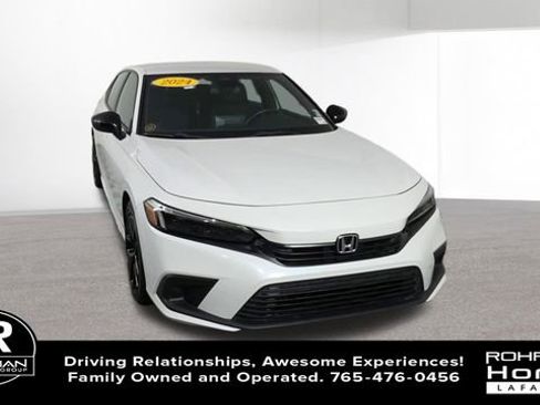 Used 2024 Honda Civic Sport image 3