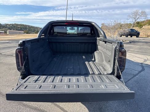 Used 2021 Chevrolet Colorado ZR2 w/ ZR2 Midnight Special Edition image 7