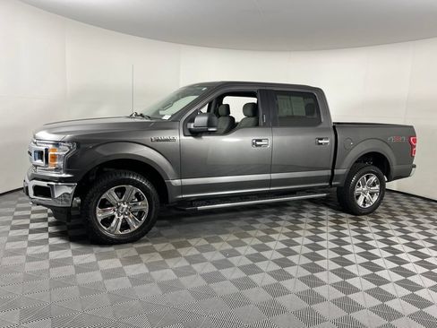 Used 2018 Ford F150 XLT w/ Equipment Group 302A Luxury AWD/4WD image 2