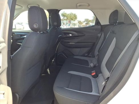 New 2026 Chevrolet TrailBlazer LT w/ Convenience Package FWD image 16