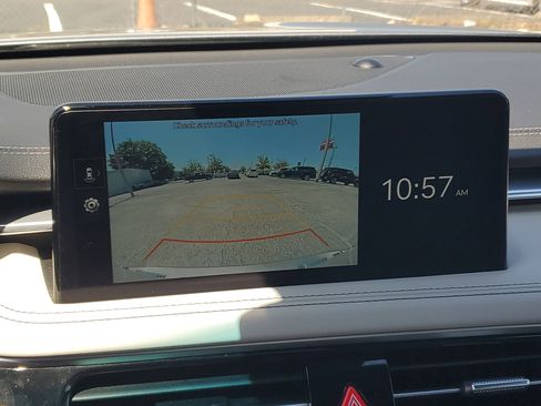Used 2025 Genesis G70 2.5T RWD image 22