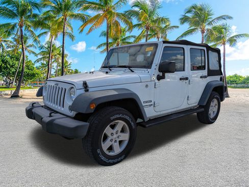 Used 2018 Jeep Wrangler Unlimited Sport S image 8