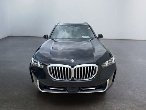 Certified 2025 BMW X5 xDrive40i w/ Climate Comfort Package image 11