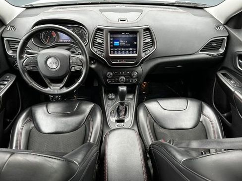 Used 2020 Jeep Cherokee Trailhawk w/ Cold Weather Group AWD/4WD image 25