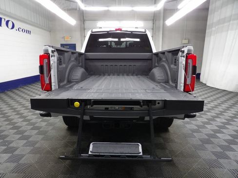 Used 2026 Ford F250 Platinum AWD/4WD image 40