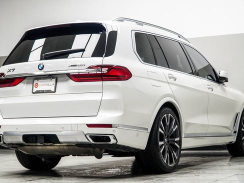 Used 2020 BMW X7 xDrive50i w/ Executive Package image 13