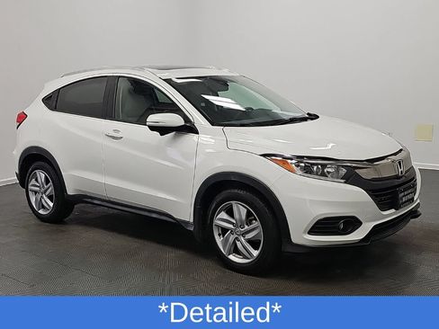 Used 2019 Honda HR-V EX image 2