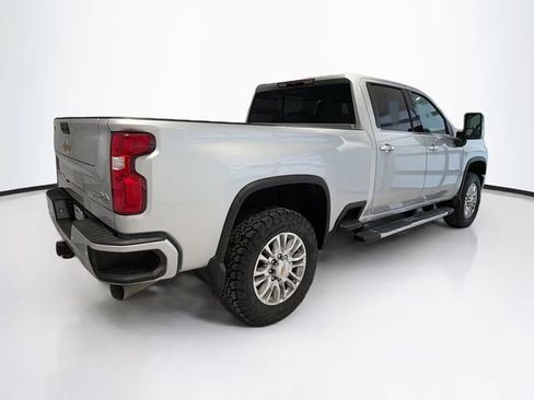 Used 2023 Chevrolet Silverado 2500 High Country image 7