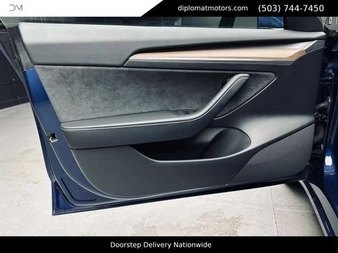 Used 2022 Tesla Model 3 Performance AWD/4WD image 24
