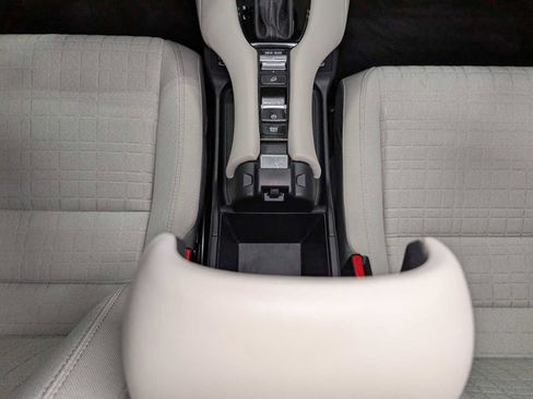 Certified 2024 Honda HR-V LX image 20