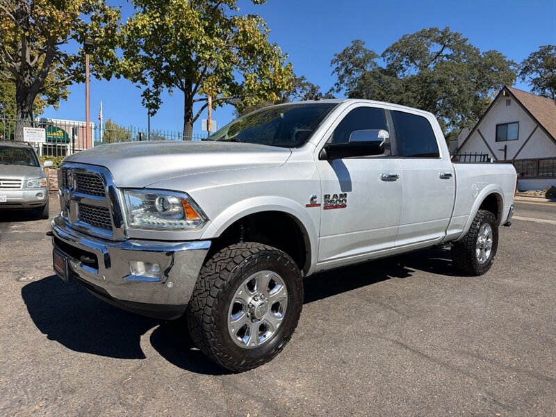 Used 2018 RAM 2500 Laramie w/ Convenience Group AWD/4WD image 2