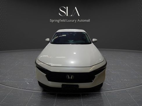 Used 2025 Honda Accord LX image 2