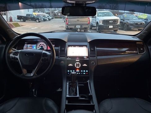 Used 2017 Ford Taurus Limited image 23