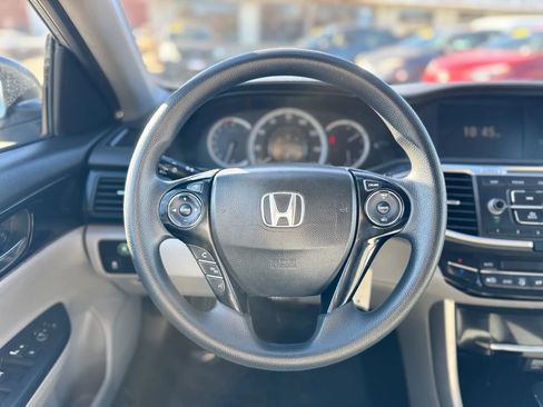 Used 2017 Honda Accord LX image 16