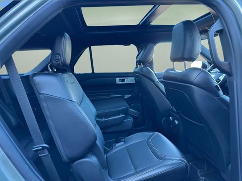 Used 2020 Ford Explorer ST w/ ST Street Pack image 28