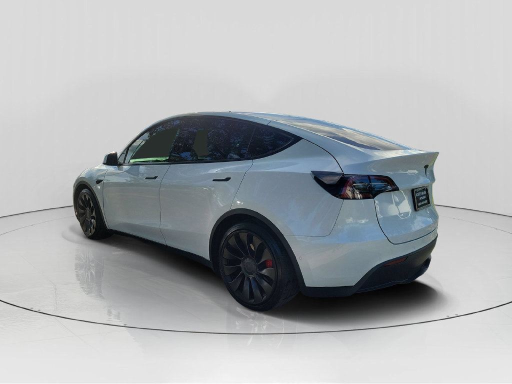 Used 2022 Tesla Model Y Performance AWD/4WD image 6