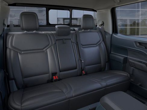 New 2025 Ford Maverick Lariat w/ Black Appearance Package image 11