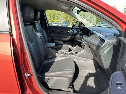 Used 2024 Buick Encore GX Sport Touring image 24