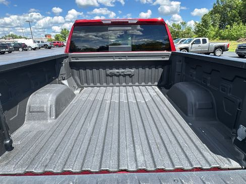 Certified 2022 GMC Sierra 1500 AT4 w/ AT4 Preferred Package AWD/4WD image 31