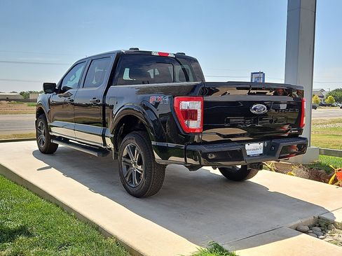 Used 2023 Ford F150 Lariat AWD/4WD image 2