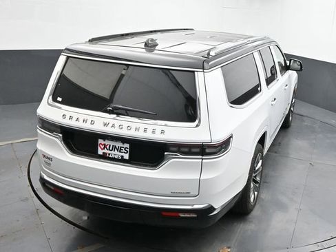 Used 2024 Jeep Grand Wagoneer L Series III image 47