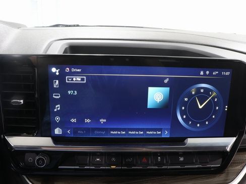 Used 2023 Chevrolet Silverado 1500 RST image 10