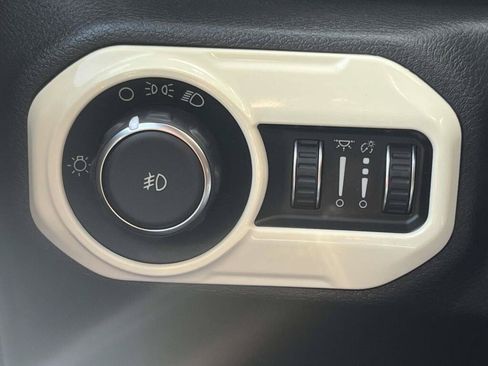 Used 2018 Jeep Wrangler Unlimited Sport AWD/4WD image 26