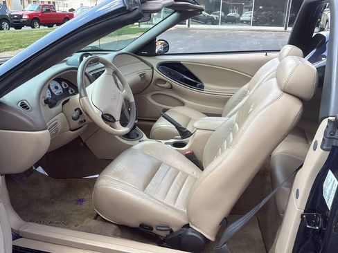 Used 2002 Ford Mustang GT Premium image 9