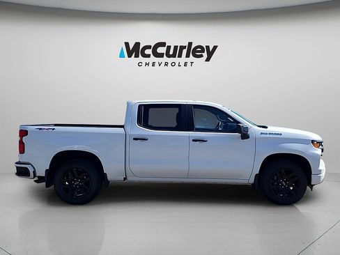 Used 2024 Chevrolet Silverado 1500 Custom AWD/4WD image 8