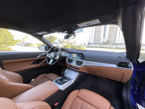 Certified 2022 BMW 430i Convertible w/ M Sport Package image 25