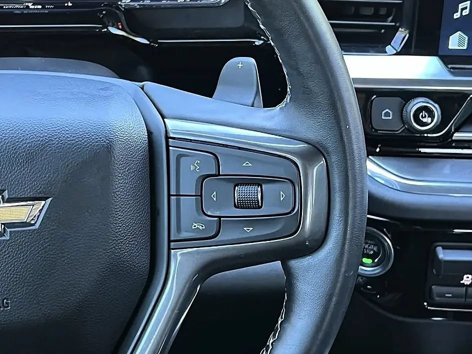 Used 2023 Chevrolet Silverado 1500 High Country w/ High Country Premium Package AWD/4WD image 24