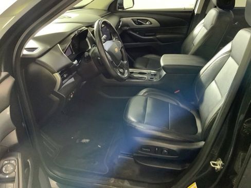 Used 2019 Chevrolet Traverse LT w/ LT Premium Package image 18