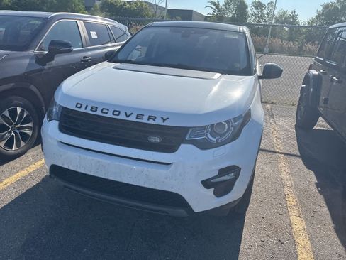 Used 2019 Land Rover Discovery Sport HSE AWD/4WD image 3