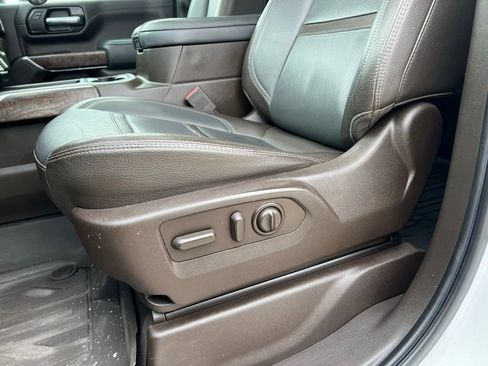 Used 2022 GMC Sierra 2500 Denali w/ Denali Ultimate Package image 15