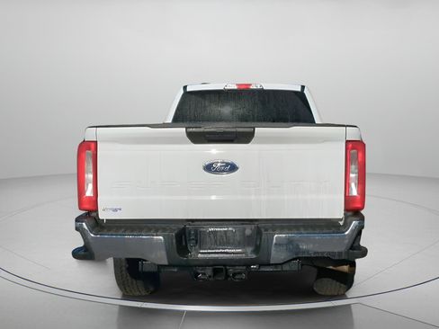 Certified 2024 Ford F250 XLT image 23