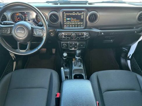 Used 2022 Jeep Wrangler Unlimited Sport AWD/4WD image 10