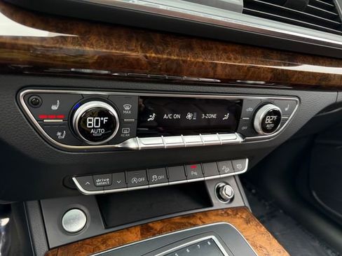 Used 2018 Audi Q5 2.0T Premium Plus w/ Premium Plus Package image 27