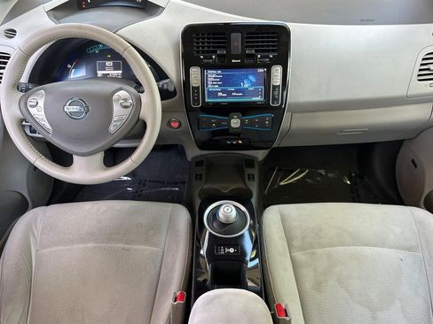 Used 2013 Nissan Leaf SV w/ LED & Quick Charge Pkg FWD image 29