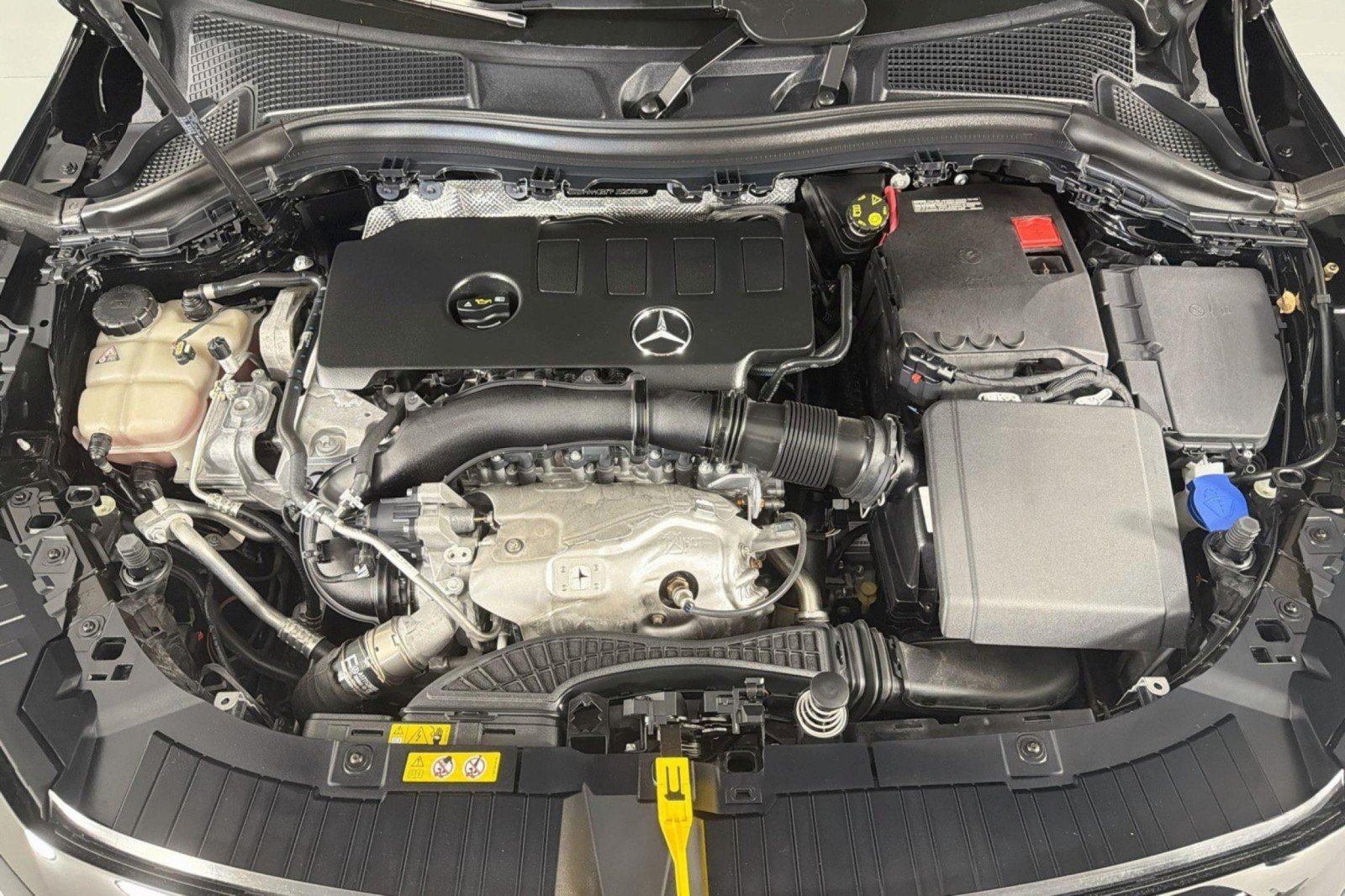 Used 2023 Mercedes-Benz GLA 250 image 11