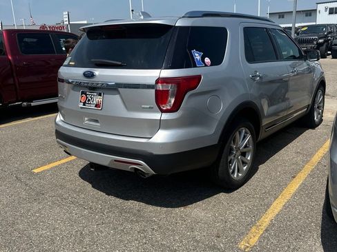 Used 2016 Ford Explorer Limited AWD/4WD image 2