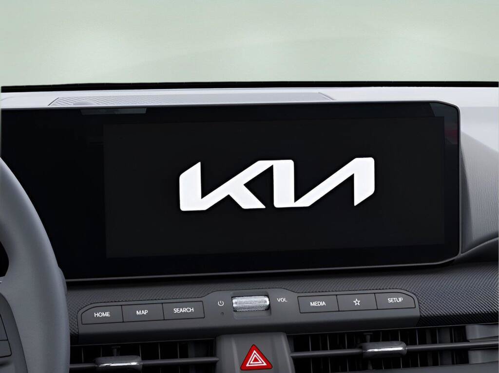 New 2026 Kia K4 FWD image 15
