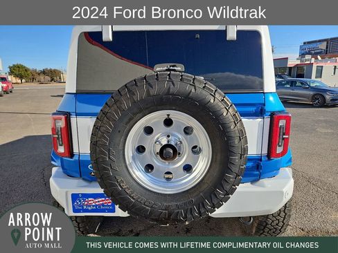 Used 2024 Ford Bronco Wildtrak AWD/4WD image 10