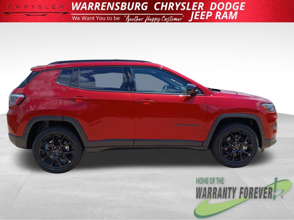 New 2026 Jeep Compass Latitude AWD/4WD image 3
