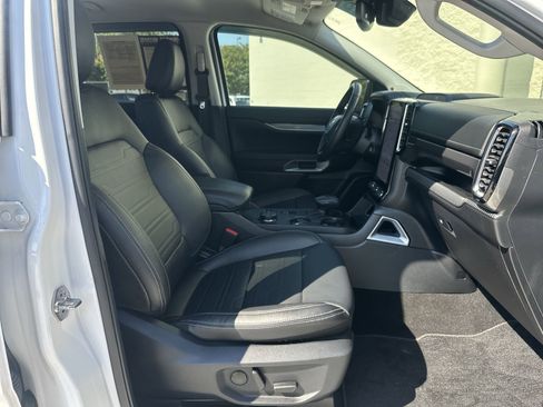 Used 2024 Ford Ranger Lariat w/ FX4 Off-Road Package AWD/4WD image 22