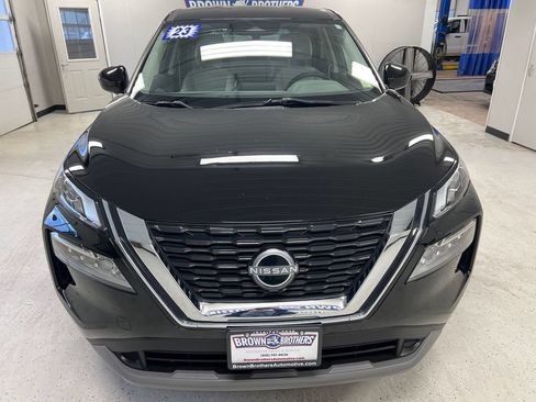 Used 2023 Nissan Rogue SV AWD/4WD image 6
